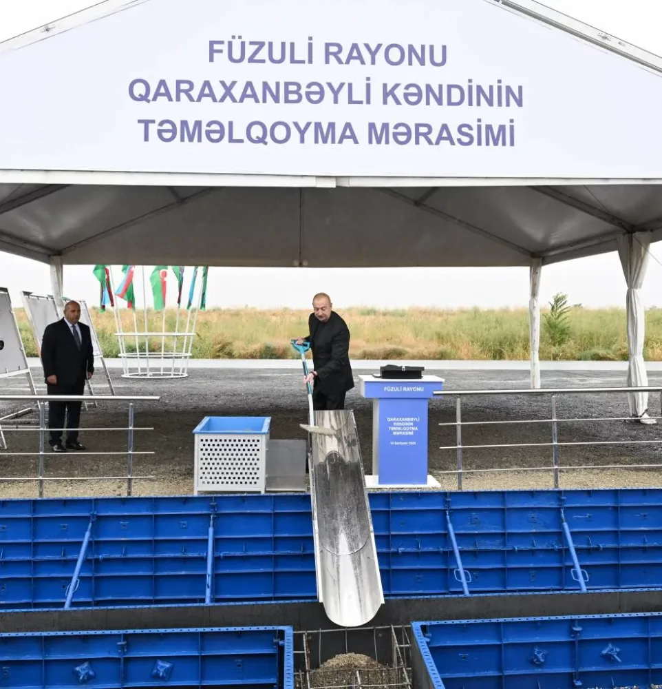 Prezident Füzulidə yeni salınacaq kəndin təməlini qoydu - FOTO