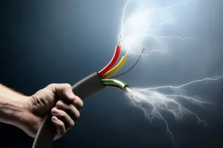 Abşeronda elektrik cərəyanı 64 yaşlı ustanı vuraraq öldürdü