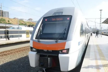 Bakı-Qəbələ-Bakı sərnişin qatarının qrafiki dəyişir - FOTO