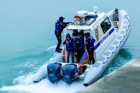 Xəzərdə qanunsuz balıq ovlayanlar - saxlanıldılar