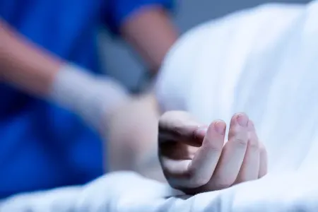 Xaçmazda yol kənarından meyit tapıldı