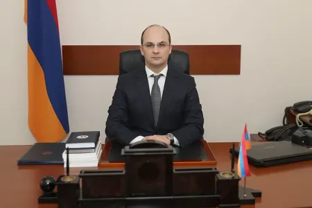 Andranik Simonyan Bakıya gələcək