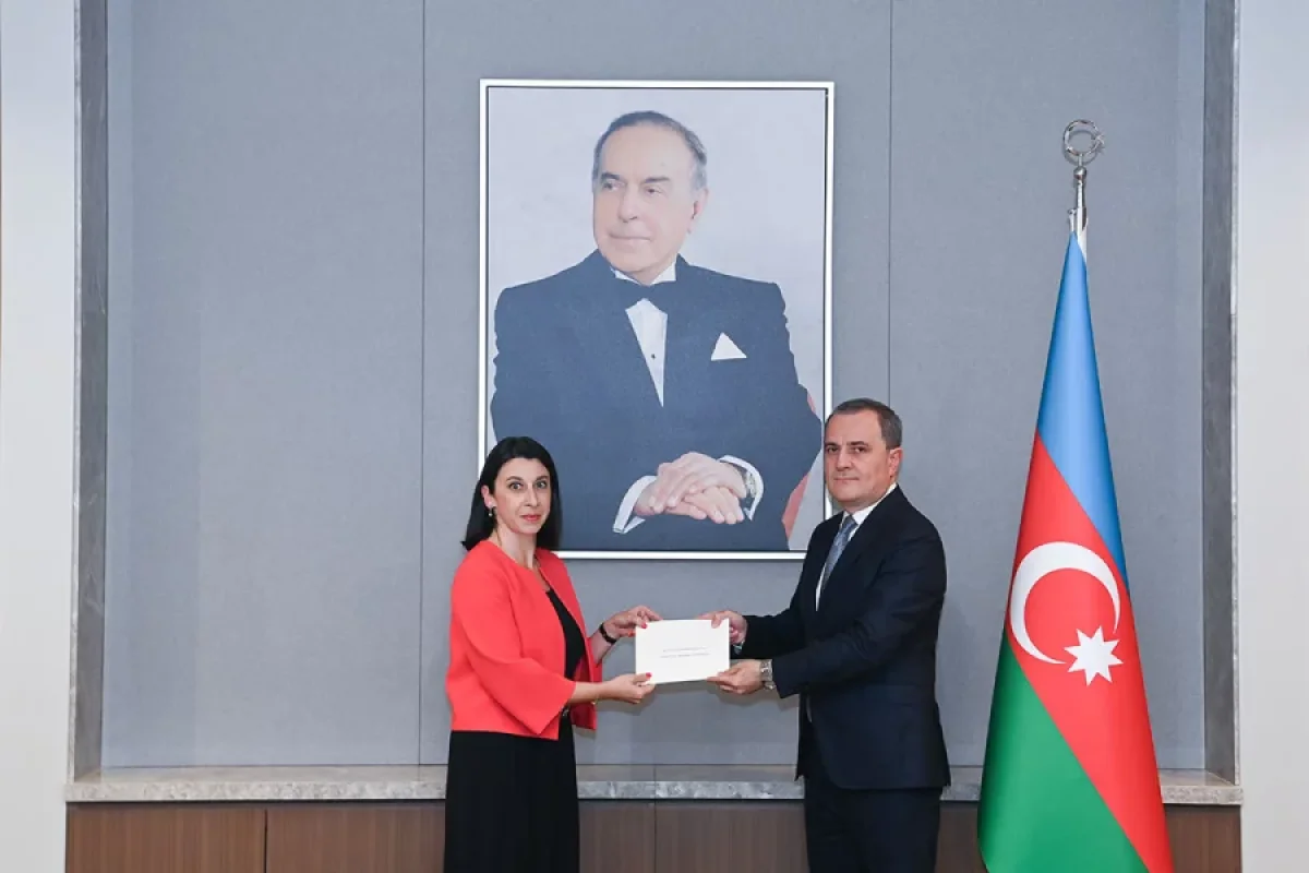 Fransanın yeni səfiri Bakıda - FOTO