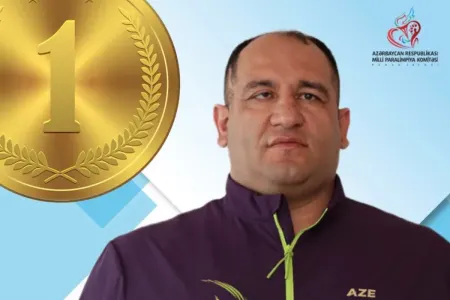 İlham Zəkiyev 9-cu dəfə Avropa çempionu oldu