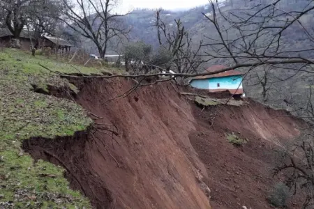 Leysan yağışlarından sonra sürüşmə riski artıb? - AÇIQLAMA
