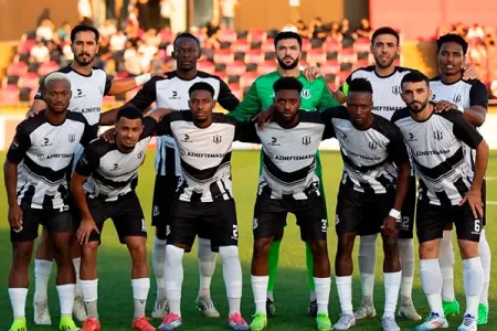 Premyer Liqa klubu məşqə çıxmaqdan imtina etdi - Maaşlar verilmir