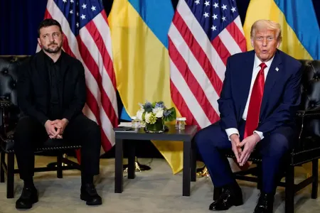 Tramp BMT-nin binasında Zelenski ilə görüşdü