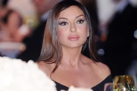 Mehriban Əliyeva Melaniya Trampın adından verilən ziyafətdə iştirak etdi