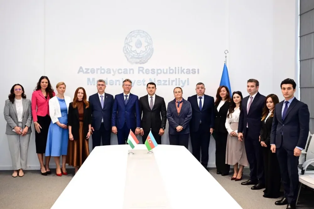 Azərbaycan ilə Macarıstan arasında sənəd imzalandı - FOTO