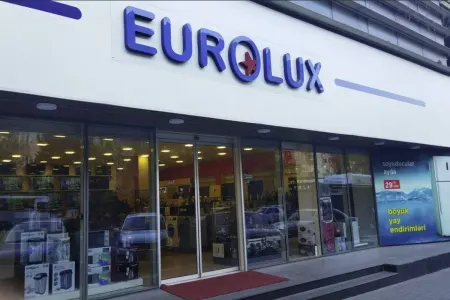 “Eurolux”un rəhbəri evini satdı - 289 min manatı işçisi ələ keçirdi