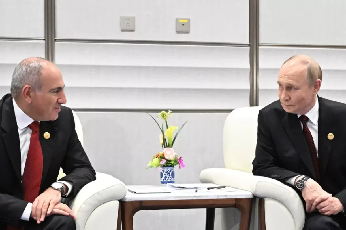 Paşinyan Rusiyadadır