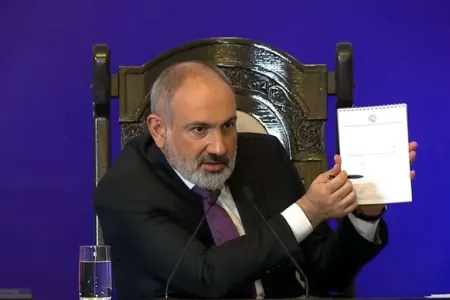 Paşinyanın azərbaycanlılara həsr etdiyi şeir yayıldı