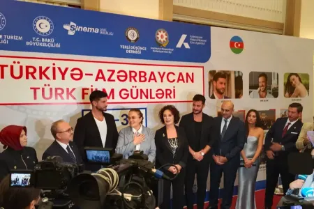 Türk kinosunun ulduzları Bakıda – Film günləri start götürdü - Fotolar