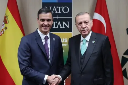 Ərdoğan Sançeslə telefonla danışdı