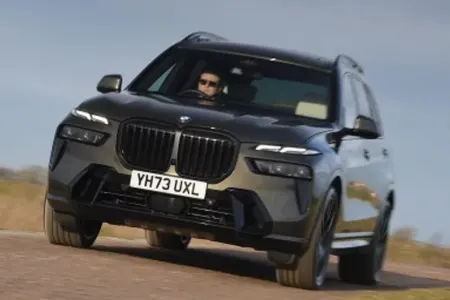 BMW 200 minə yaxın avtomobili bu səbəbdən geri çağırır