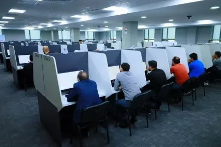 Taksi sürücüləri üçün test imtahanı keçirildi