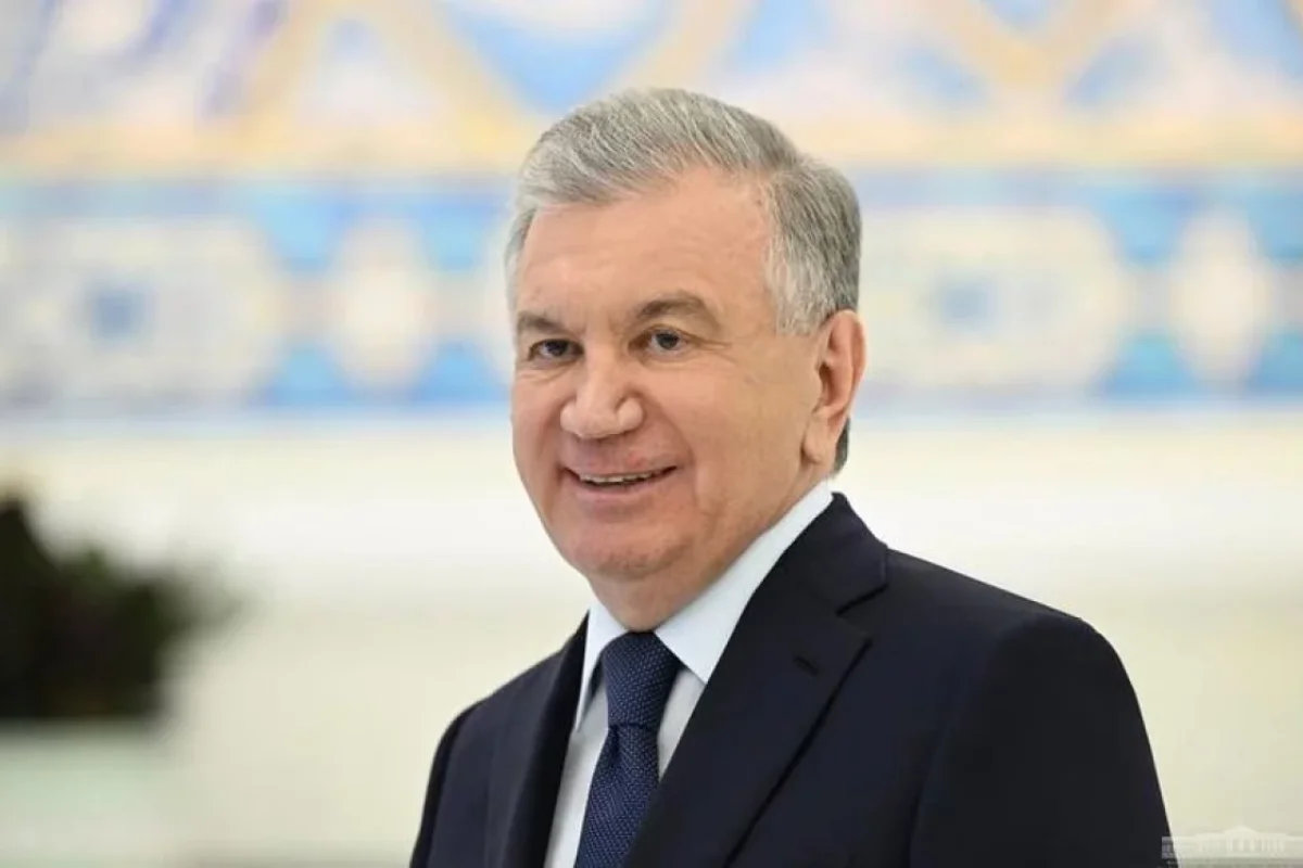 Özbəkistan Prezidenti məzuniyyətə çıxdı