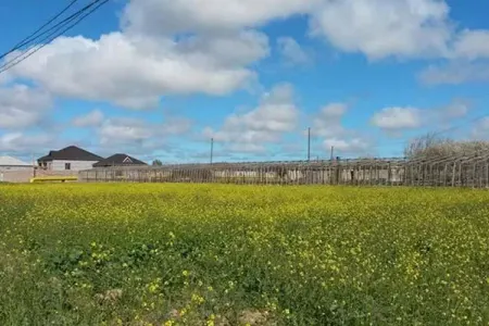 Yeni qərar qüvvəyə mindi: Bölünən torpaqda - tikinti artıq mümkün olmayacaq?