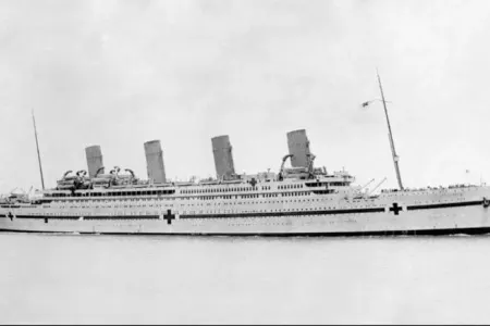 Titanikin “qardaşı” batdı: Dəyərli əşyalar çətin əməliyyatla çıxarıldı