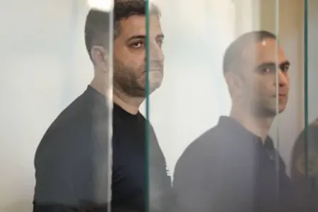 Baş direktorla müavininə 10 il həbs istənildi - VİDEO