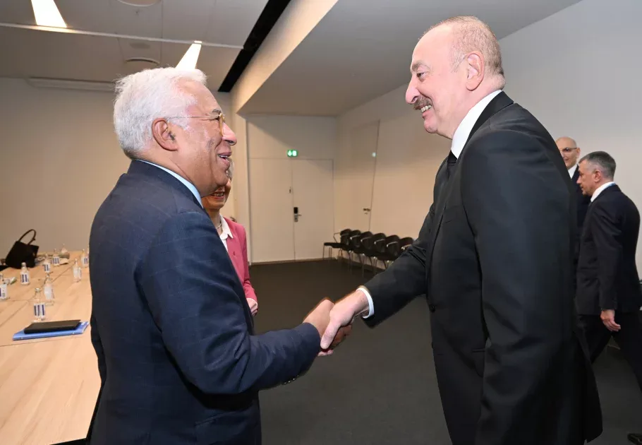 Prezident görüş keçirdi - Fotolar