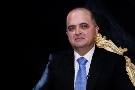 Rəşad Mahmudov atasından danışarkən göz yaşlarını saxlaya bilmədi - Video