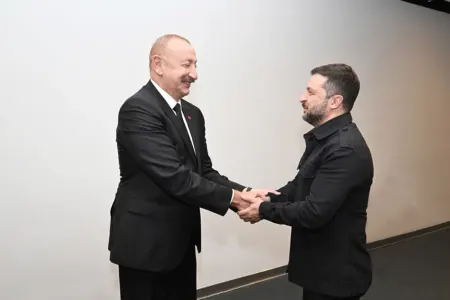 Zelenski Prezidentlə görüşünü paylaşdı - Video