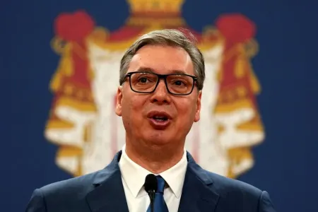 Vuçiç vəzifəsindən vaxtından əvvəl getməyə hazırlaşır