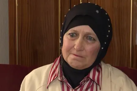 Özü azərbaycanlı, əri Qəzzadandır: - Bakıya gətirilən ailə danışdı - VİDEO