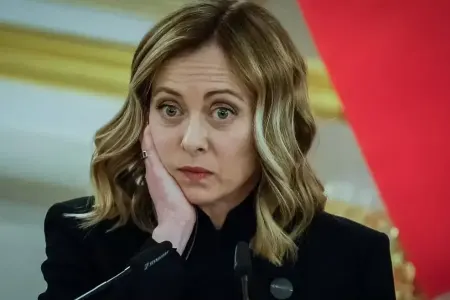 Meloni məhkəməyə verildi