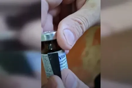 Bakıda köhnə dərman yeni etiketlə satılıb? - VİDEO