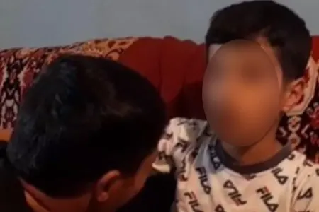 “Müəllim yumruqla uşağımın üzünə vurdu, gözlərində problem yarandı”