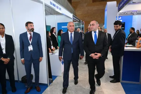 CIDC-2025 tədbirinin rəsmiləri kibertəhlükəsizlik sərgisi ilə tanış oldu - -VİDEO+Fotolar