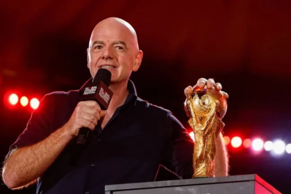 Futbol təqvimi yenidən alt-üst olur: - FIFA prezidenti “pulu seçdi”