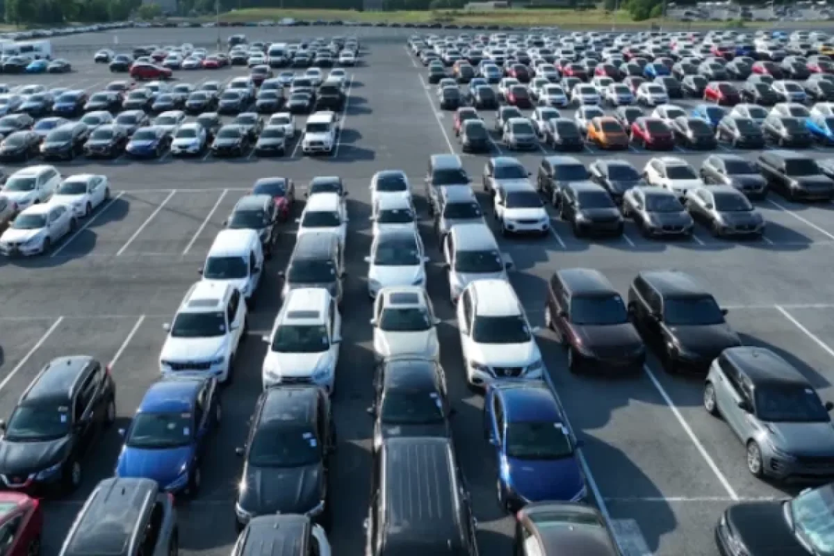 Azərbaycanda Çin avtomobilləri ucuzlaşdı - VİDEO