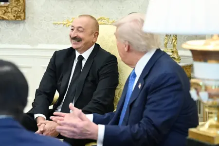 İlham Əliyev Trampla görüşdü