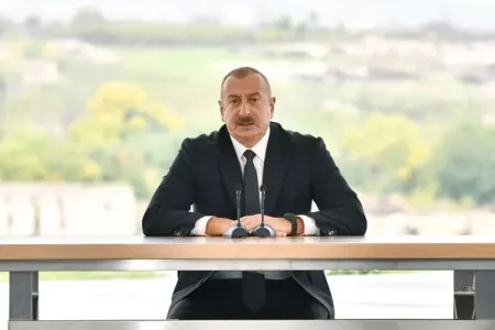 "Qarabağ XXI əsrin dayanıqlı inkişaf məkanı kimi formalaşır" - Prezident