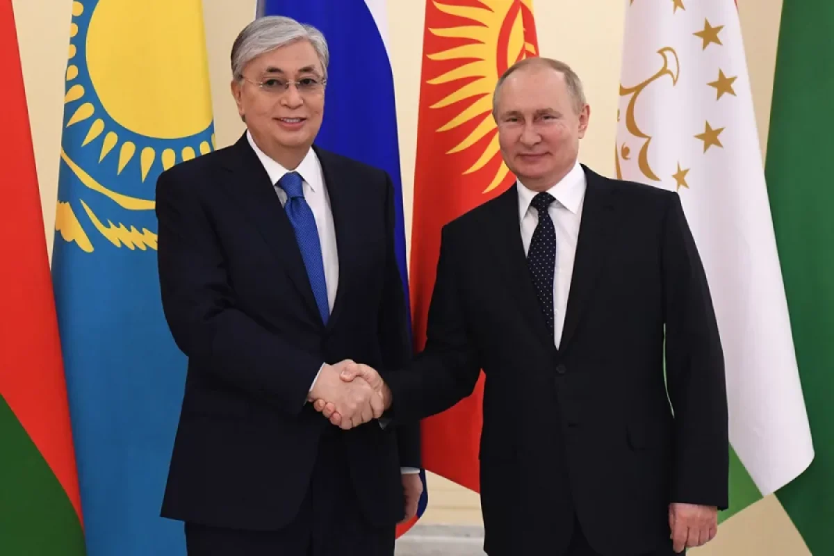 Putinlə Tokayev telefonla danışdı