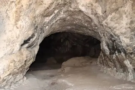 Mağaradan tapılan qadın cəsədinin sirri 10 il sonra açıldı