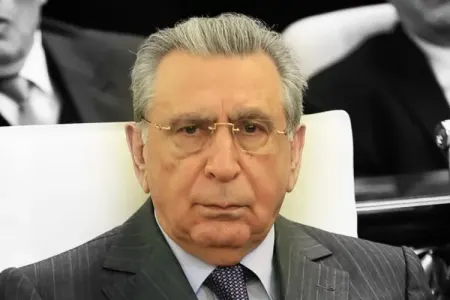 “Boz kardinal” evdə nələri edə bilməz?