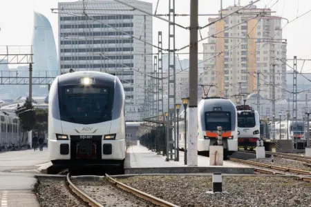 Qatara görə işə gecikənlərin nəzərinə! - Arayış veriləcək