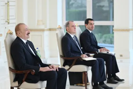 Prezident onların etimadnamələrini qəbul etdi - Foto - Yeniləndi -