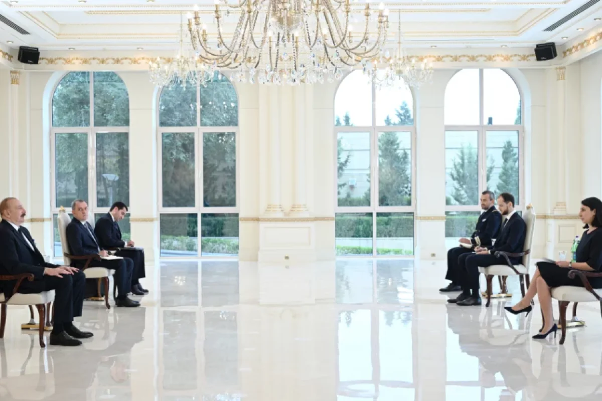 Əliyev Makronla görüşünü xatırlatdı: Anlaşılmazlıqlar geridə qaldı