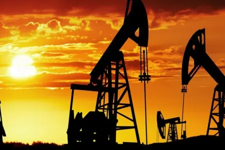 Dünya bazarlarında neft yenidən ucuzlaşır