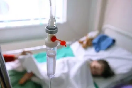 Beyləqanda sirkədən zəhərlənən 13 yaşlı qız Bakıya təxliyə olundu