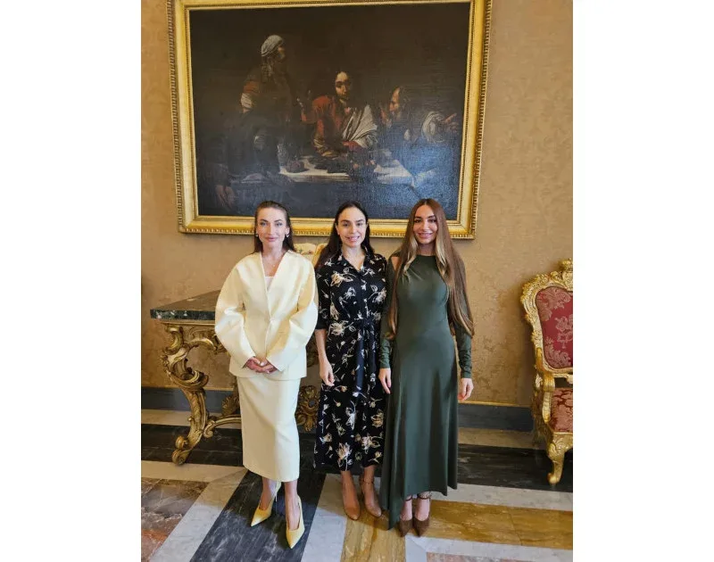 Mehriban Əliyeva Roma Papası XIV Leo ilə görüşdü - Foto