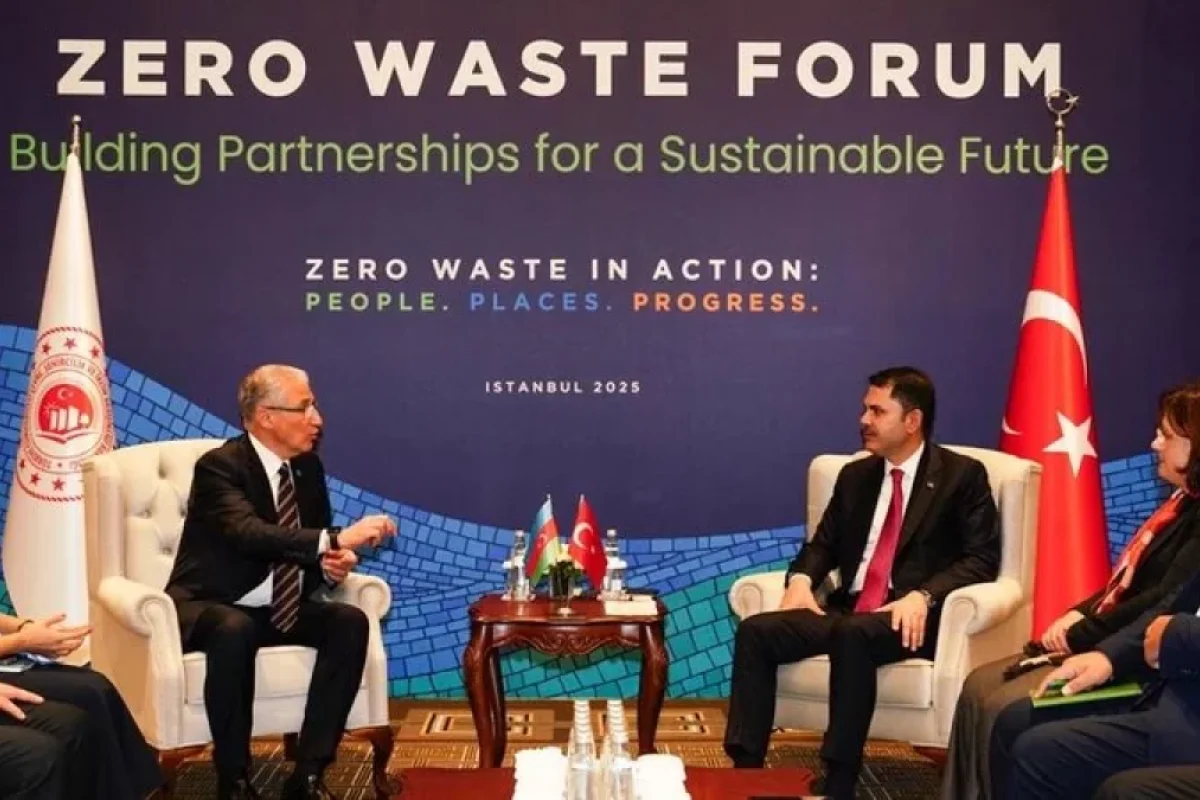 Muxtar Babayev türkiyəli nazirlə COP31-i müzakirə etdi