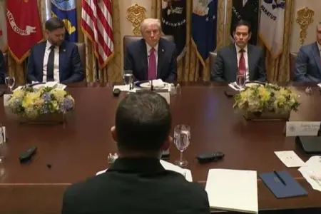 Tramp: “Müharibələri dayandırmaq xoşuma gəlir”