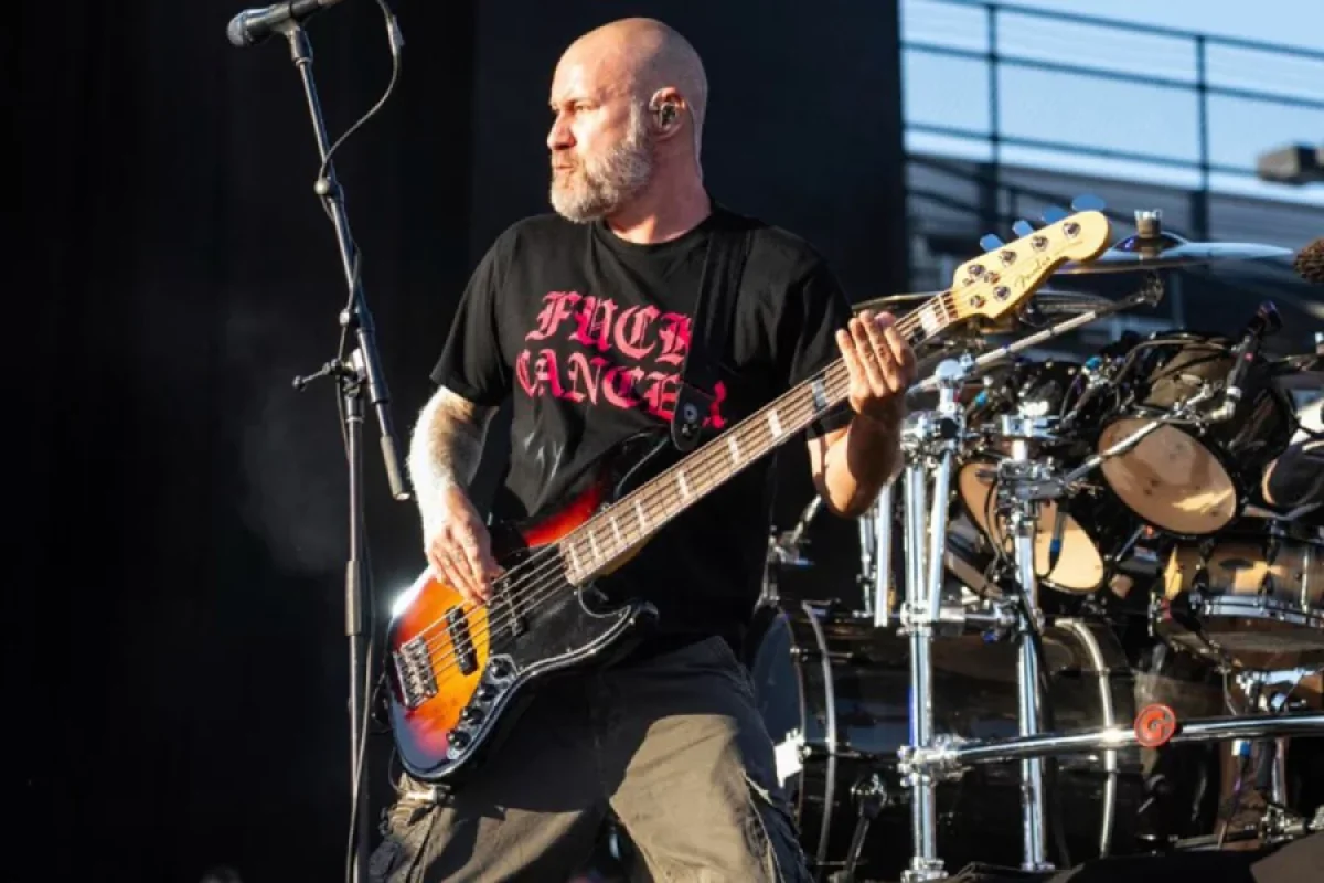 Məşhur qrupun üzvü vəfat etdi