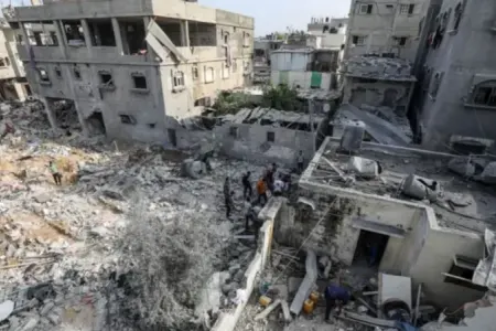 Qəzzada İsrail hücumları nəticəsində 40-dan çox fələstinli həlak oldu